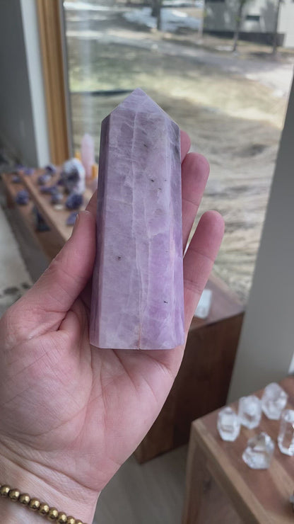 Kunzite Tower - 129