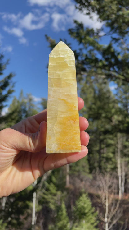 Lemon Calcite Tower - 32