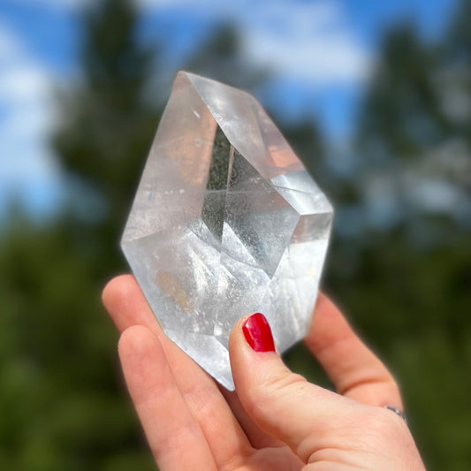 Clear Quartz Free Form - 143